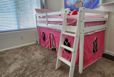 Girl's Twin Loft Bed