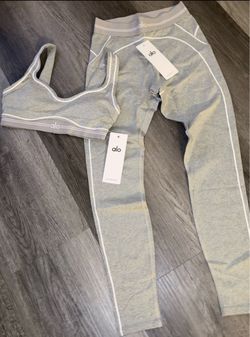 Alo set Size Small