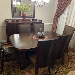 Dining Room Set 