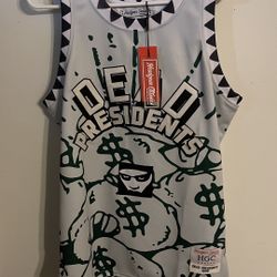 New Dead Presidents Jersey Size large and XL 