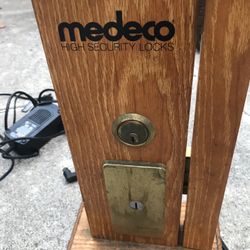 MEDECO.  LOCK.  PLATE.   NEW.  RARE.  WITH.  NEW. CYLINDER