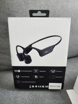 Bone Conduction Headphones, Bluetooth 5.4 Open Ear Headphones, 12Hrs Playtime Wireless Earbuds with Mic, Lightweight Comfort, IPX5 Waterproof Running 