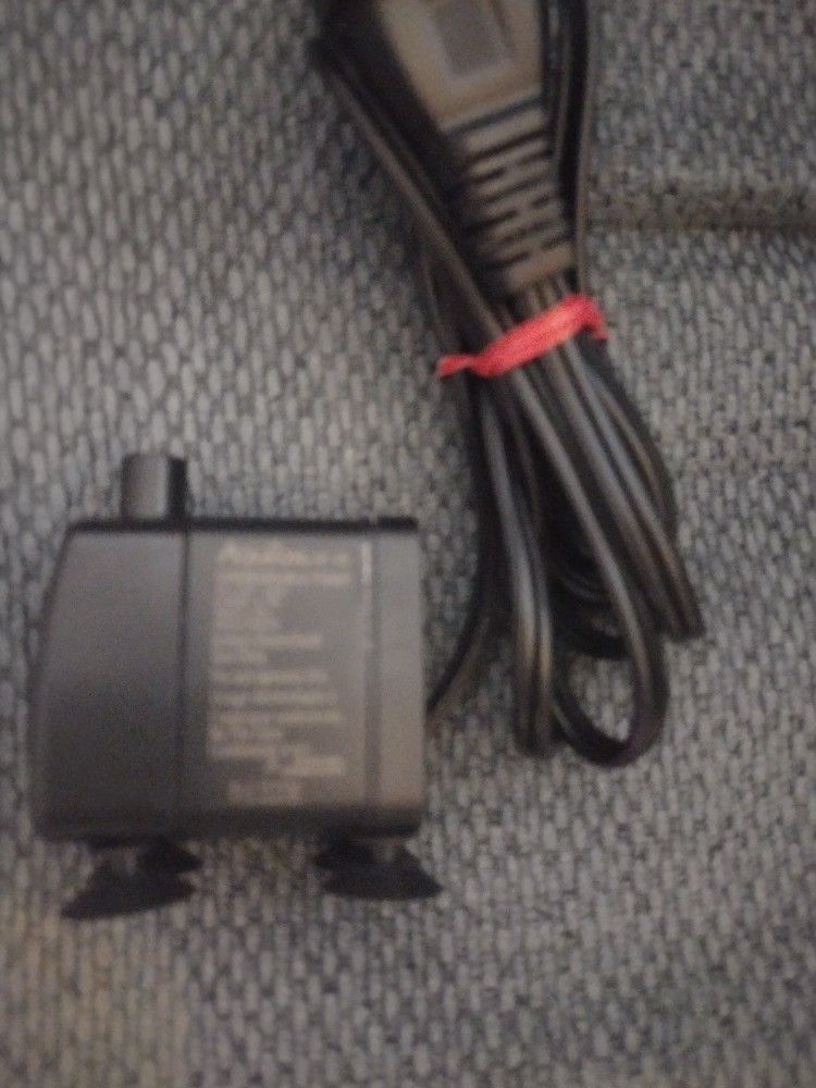 New Aqueon Sp-30 Submersible Pump