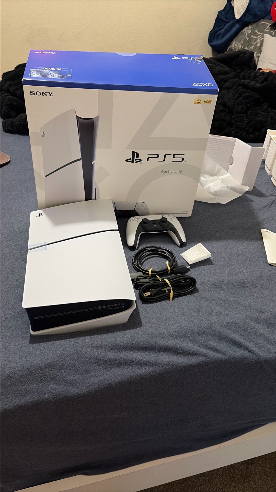 Play Station 5 Slim New