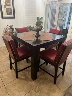 Counter Height Dining Table Set with 4 Chairs