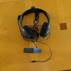 PS4 Head Set + LED Head Stand