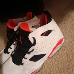 New Jordan Retro Size 11