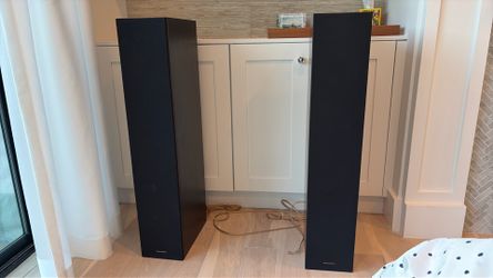 Bowers & Wilkins - 600 Series 683 S2 Dual 6-1/2" 3-Way Floorstanding Loudspeaker - Black