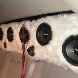 stunt wall 600 with amp 400 without 3200 watt 4 channel amp