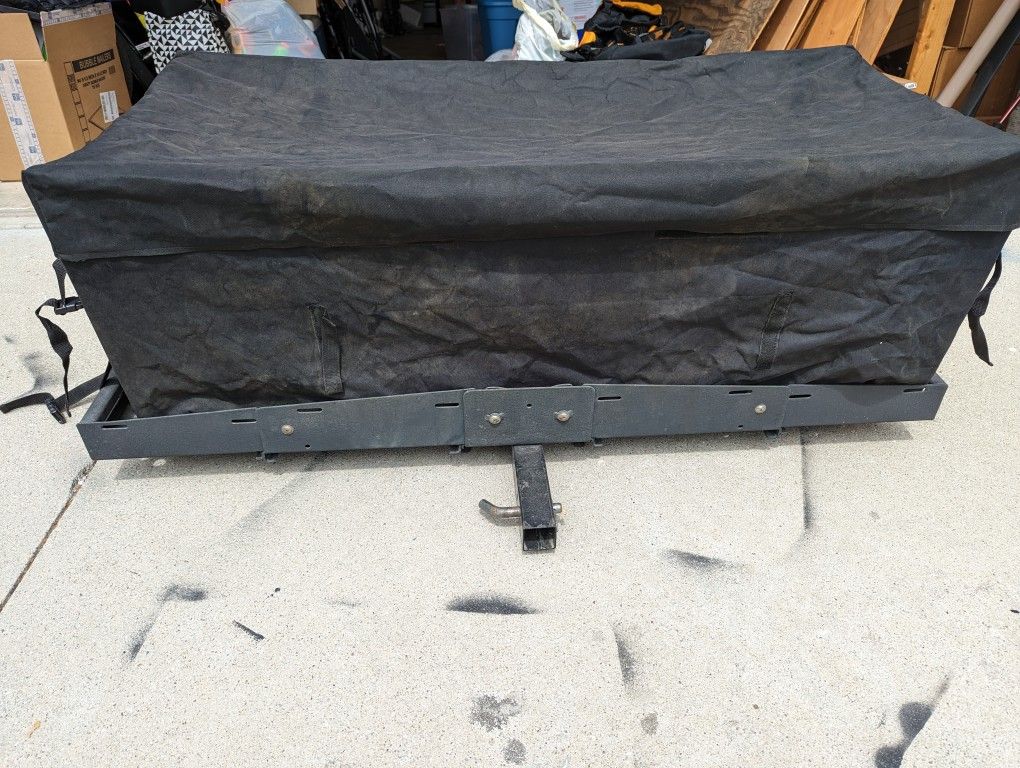 Everthere Sport X300 Cargo Carrier and Cargo Bag for Sale in Santa