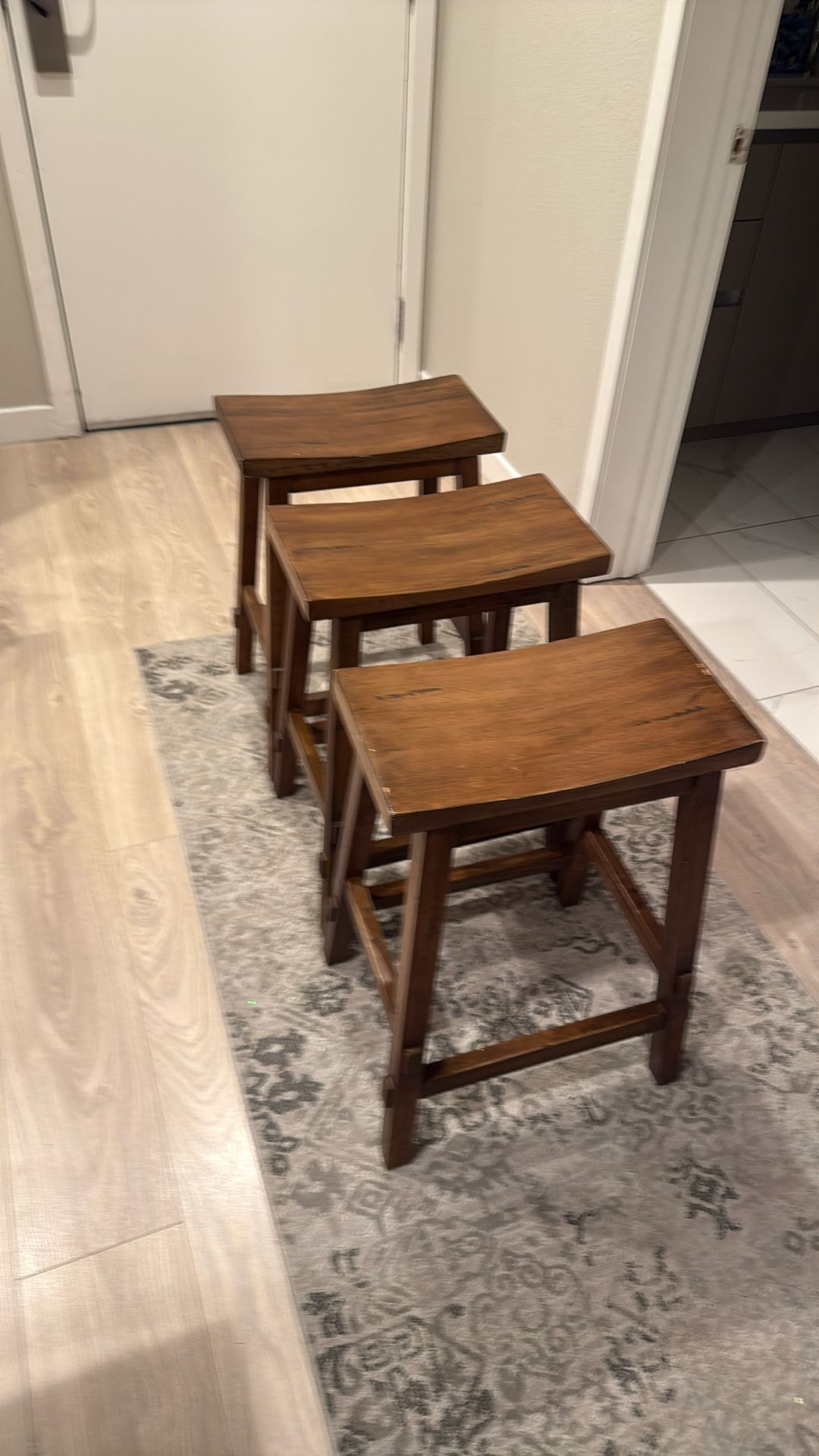 Wooden Bar Stool Chairs