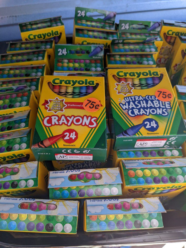 Crayola 24 Pack Crayons 1997 + 2 Super Rangers Coloring Books 1994 Unused  Vtg for Sale in Beaverton, OR - OfferUp
