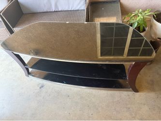 Tv stand