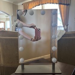 LED Smart Mirror