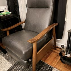 Penning Walnut Breathable Leather Push-Back Recliner