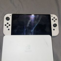 Nintendo switch OLED Edition 