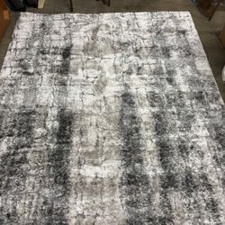 New 7’10” x 9’10” Ivory Charcoal Area Rug