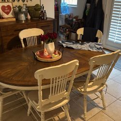 Barn Style Table And 5 Chairs