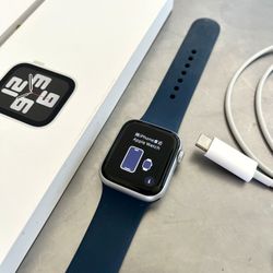 Apple Watch SE Gen 2 40mm