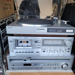 Hi-Fi Stereo Equipment- B&W SONY Kenwood Fisher