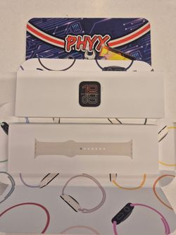 Apple Watch SE3 40mm Starlight A3326 GPS + Wi-Fi + Cellular LTE D7F99PDYF6 $195