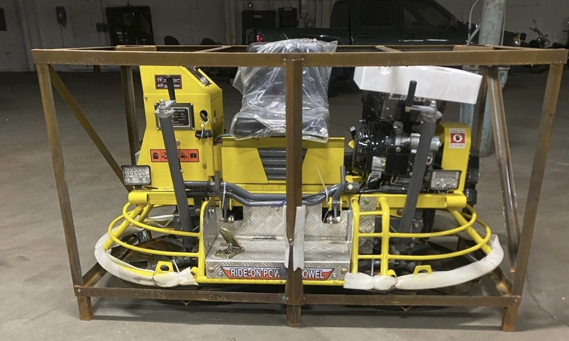 Brand New Gas Power Trowel