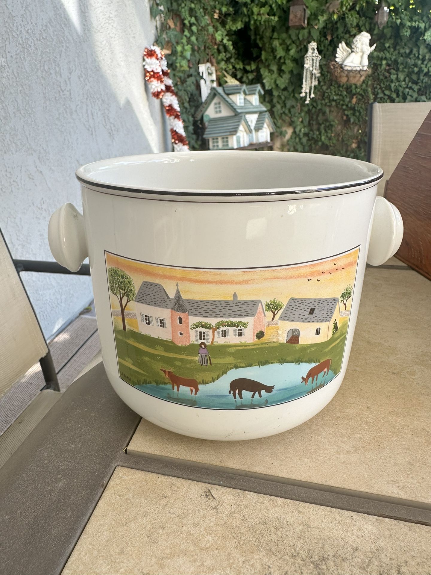 Vintage Pot