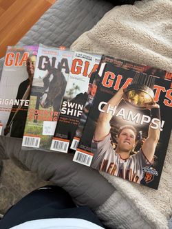 2011 SF Giants magazines