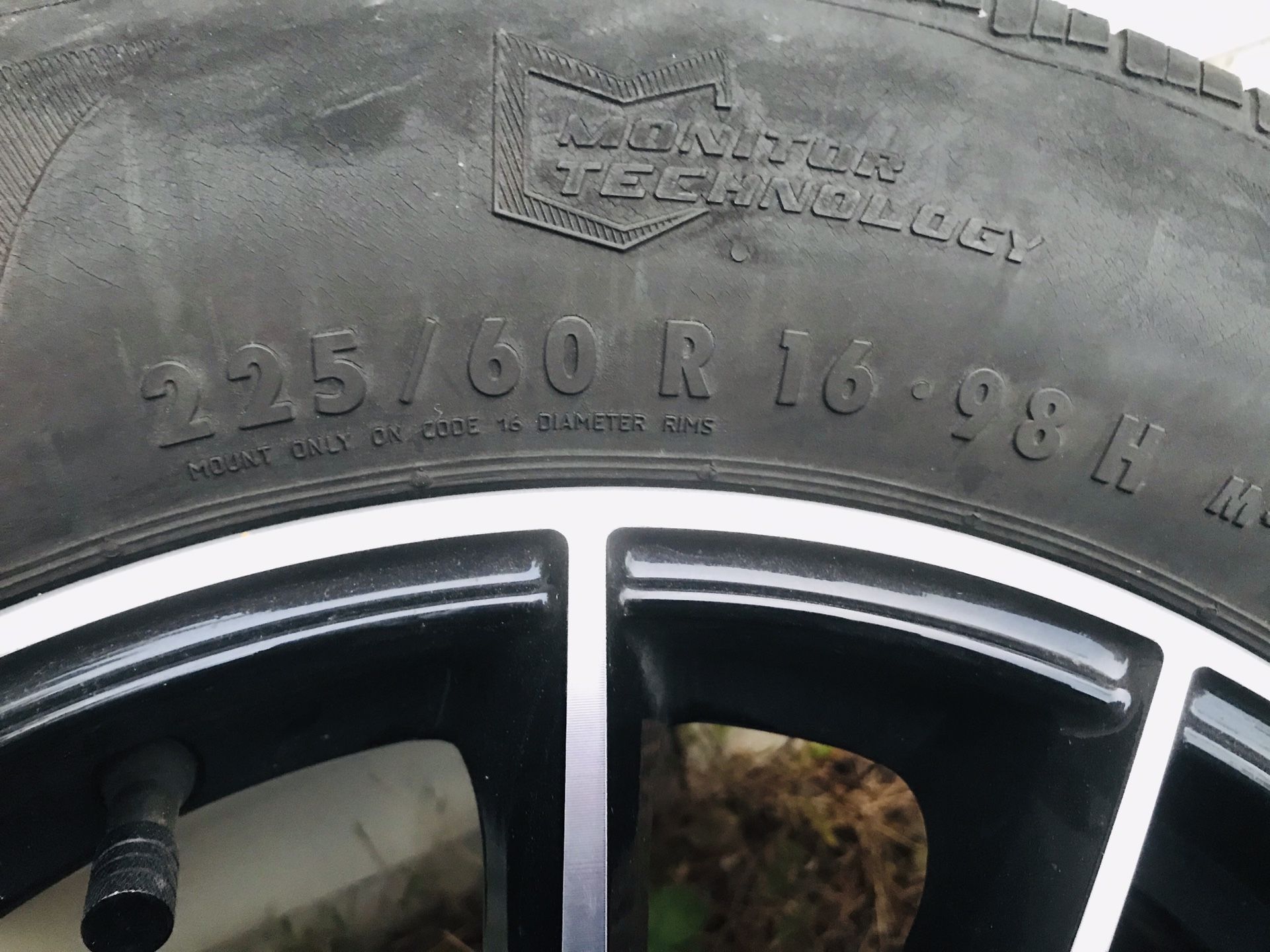 Subaru/Other Wheels and Tires 225/60/16