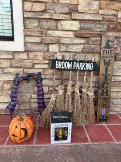 Halloween Witch Decoration Bundle Set