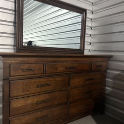 ASHLEY KINCAID 5 Piece MILLENIUM headboard, Footboard, Large Dresser and 2 Grande Nightstands For Sale!