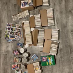 1000’s Of Sports Cards 