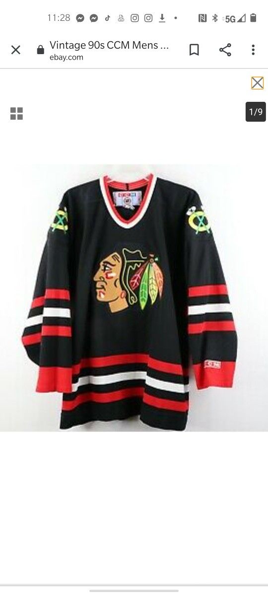 Vintage PRO PLAYER NHL CHICAGO BLACKHAWKS JERSEY Large