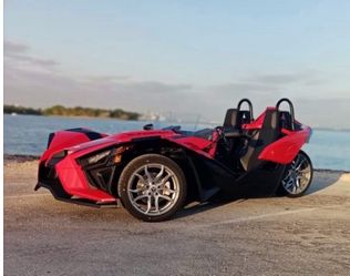 Polaris Slingshot Three-Wheel Roadster