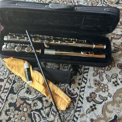 Cecilia Good Condition Flute W/ Case