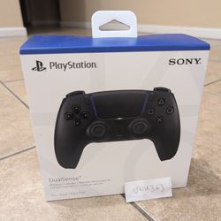 Sony PlayStation 5 PS5 DualSense Wireless Controller Haptic Feedback Mic Headset Jack Midnight Black