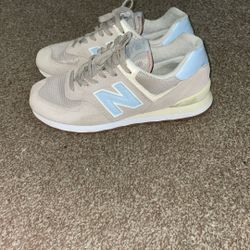Woman’s Size 11 New balance 574