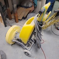 Floor Polisher Used One Time 