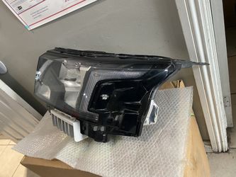 2021-2025 Nissan Frontier Halogen Left Headlight 