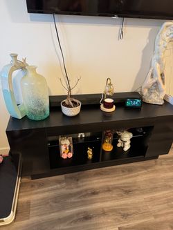 Tv table