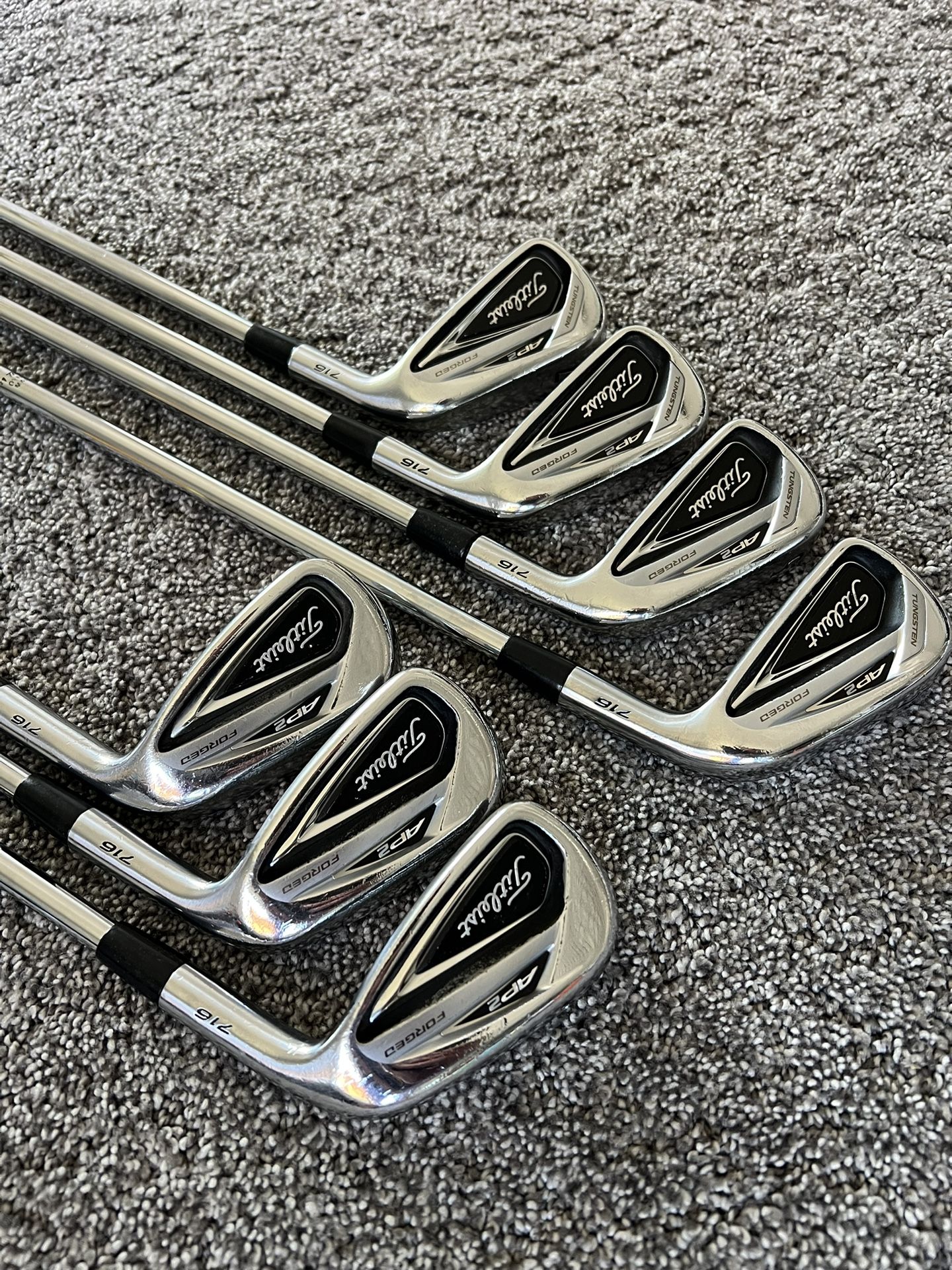 Titleist AP2 716 Irons Set 4-PW