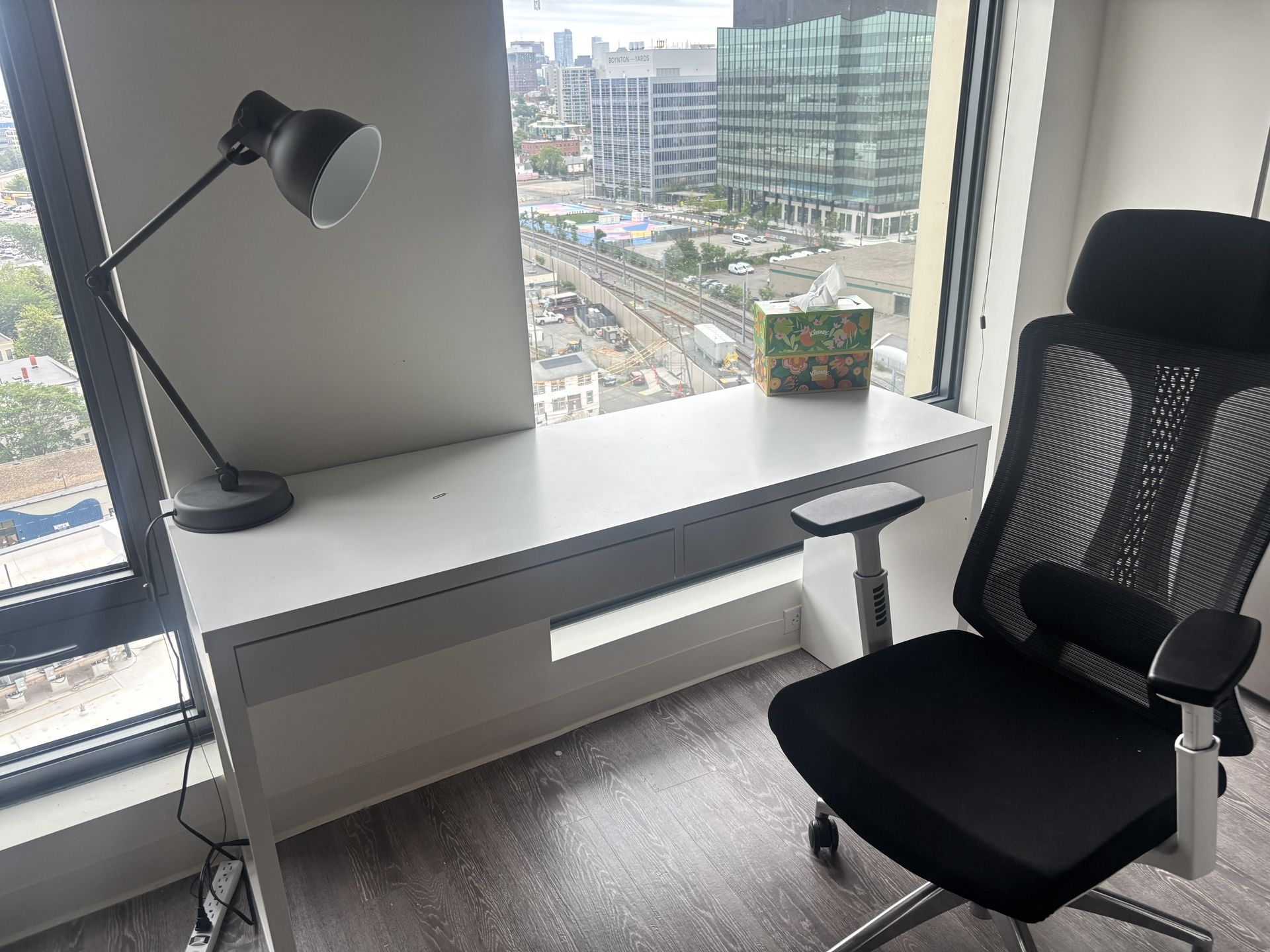 IKEA Desk / Office Chair / Desk Lamp