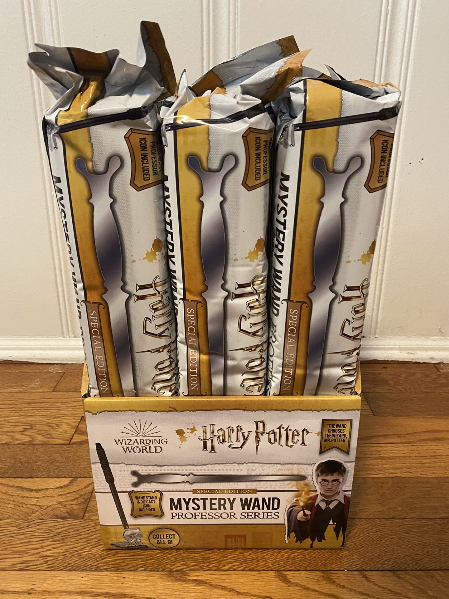 Harry Potter Mystery Wand Series 3 - Professor Special Edition