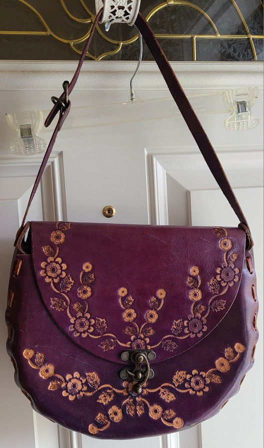Tbags Los Angeles Tooled Cherry Brown Floral Leather Bag Hobo Hippie Cottagecore