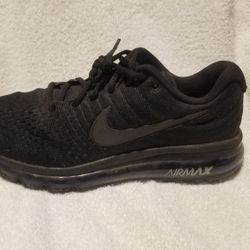 Nike Air Max 2017 Size 10.5 - 8.5