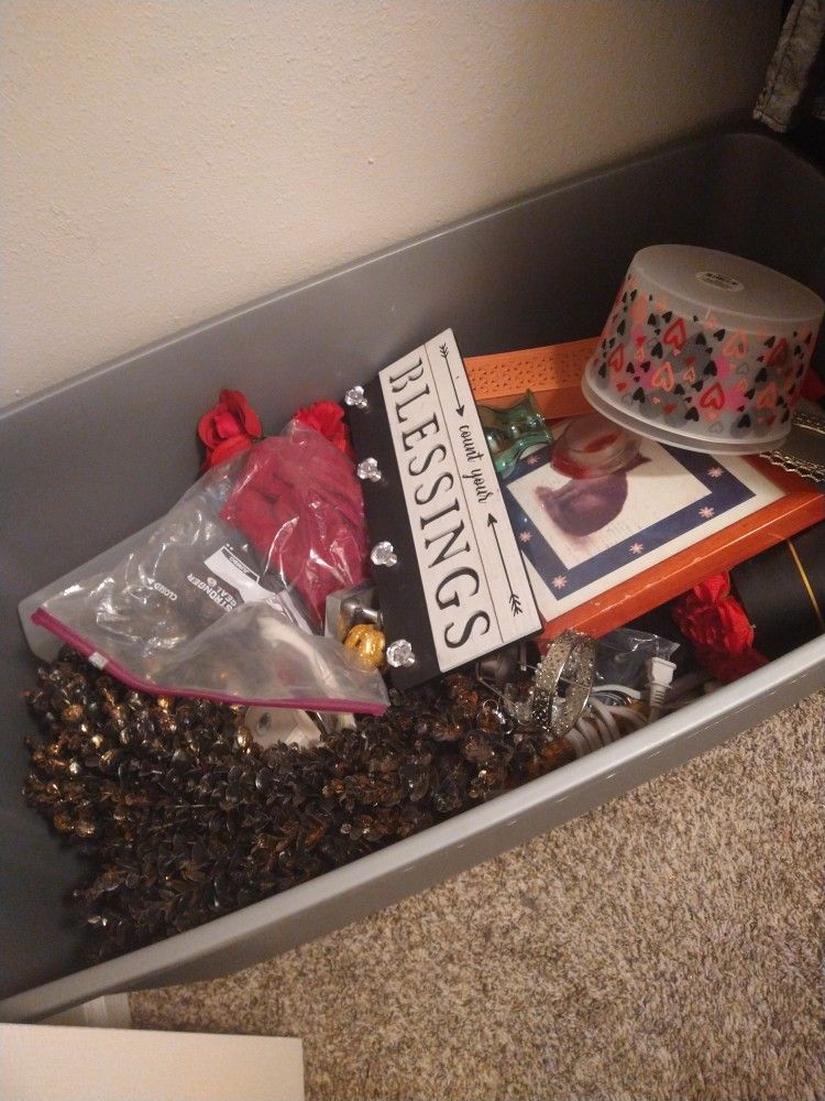 Assortment Of Random Junk Drawer Home Decor Items Bundle