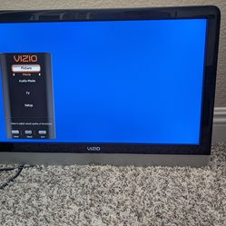 24" Vizio 1080p tv