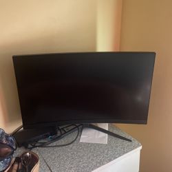 27 Inch Curved Monitor 