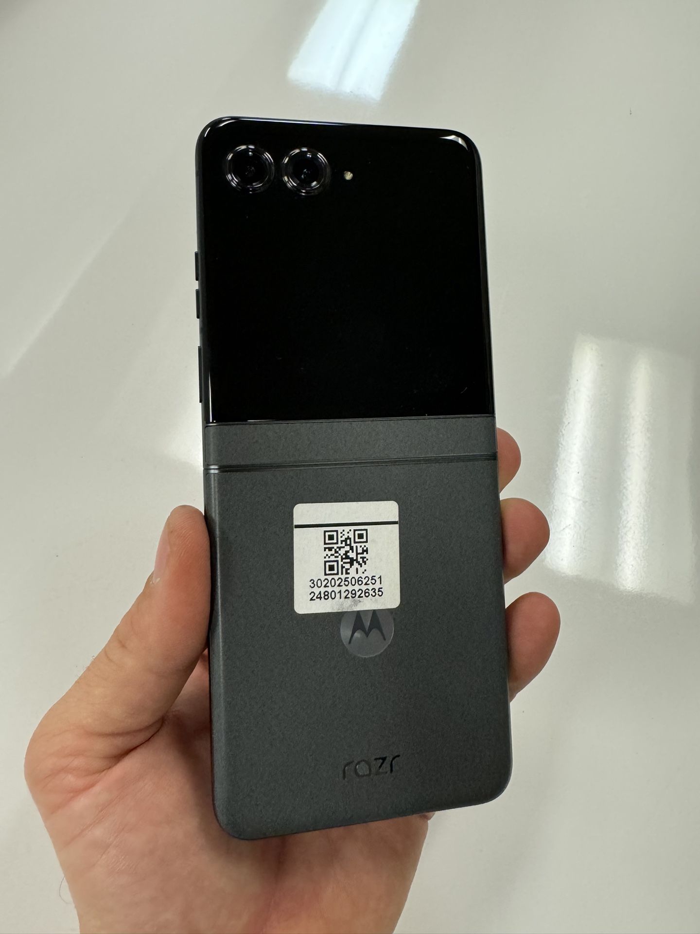 Motorola Razr 2024 for T Mobile Only