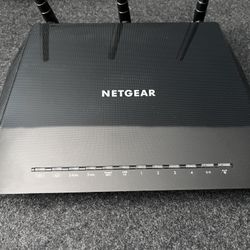 Netgear Nighthawk R6700